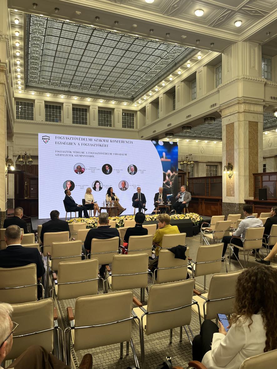 Országos Fogyasztóvédelmi Konferencia Mit tapasztalnak a fogyasztóvédelmi civil szervezetek? c. panelbeszélgetés
