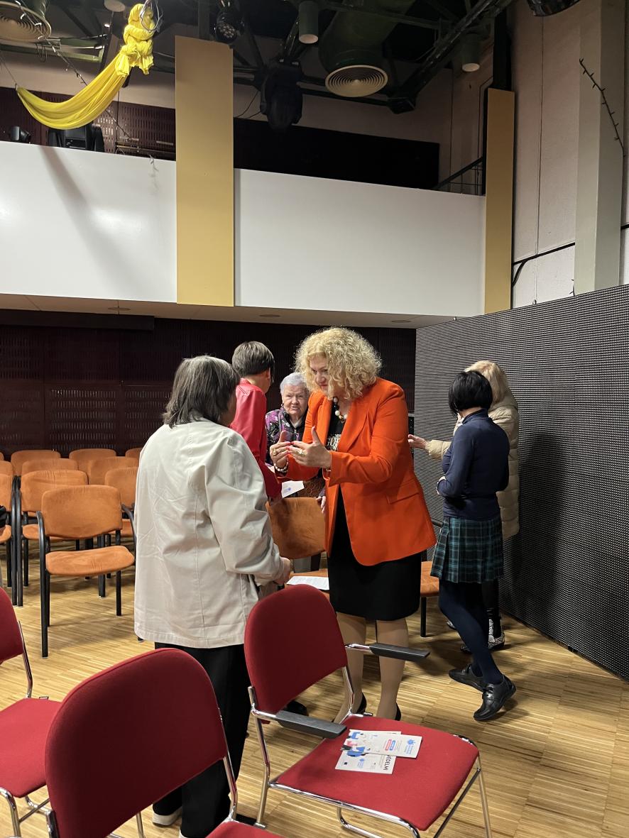 Nyugdíjasoknak szóló fogyasztóvédelmi program