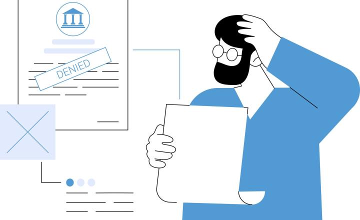 Illusztráció egy elutasított dokumentumot tartó, bizonytalan arcú emberről, aki segítséget keres fogyasztói jogvita megoldásához.